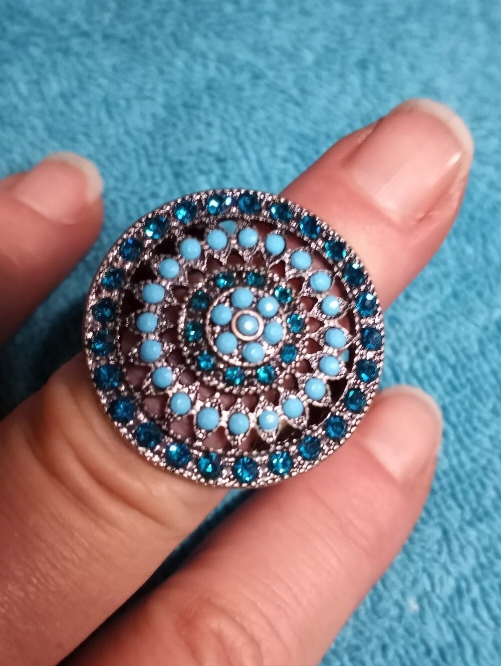 Blue Crystal Filigree Statement Stretch Ring
